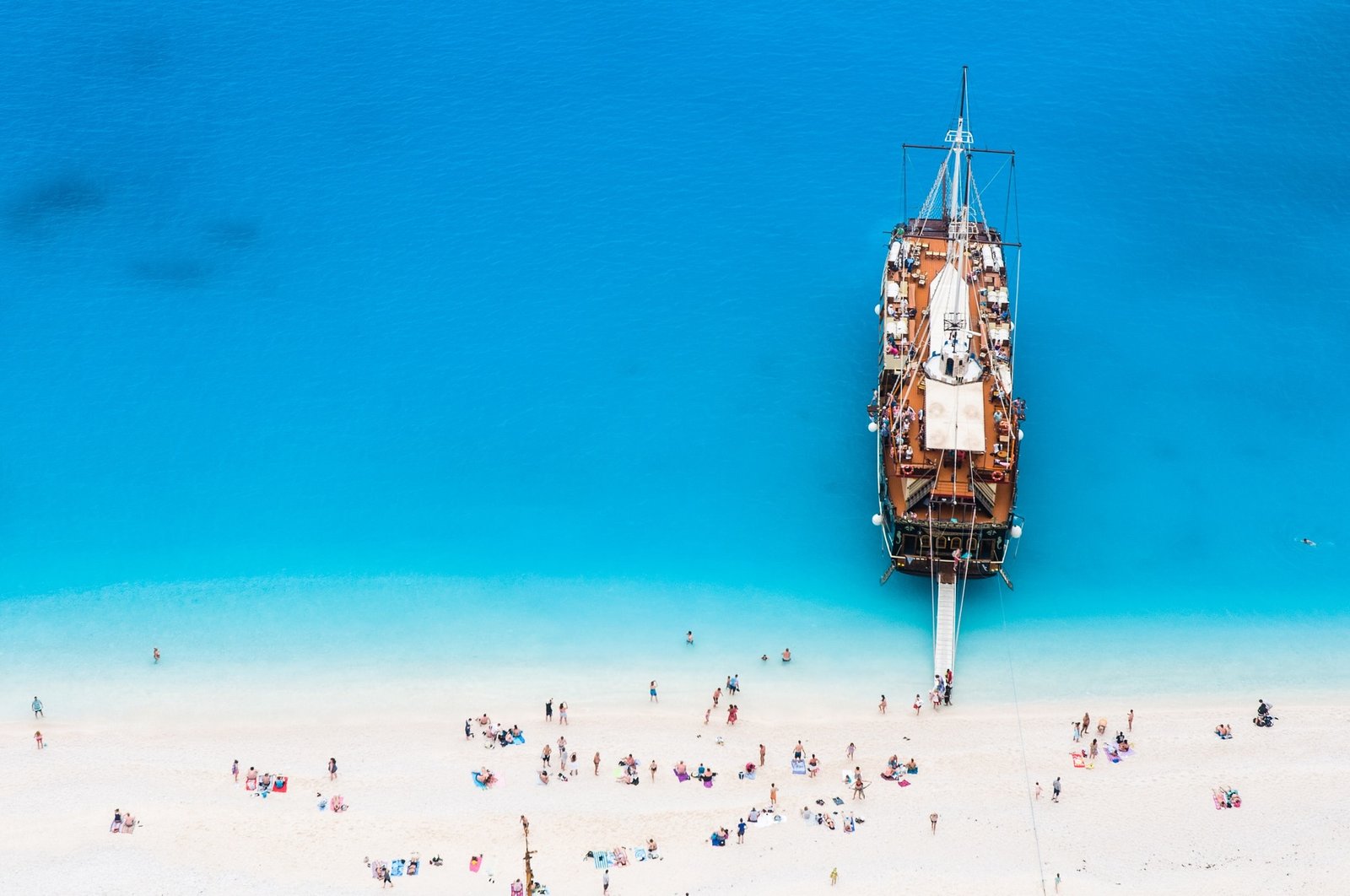 Four Incredible Family Sailing Holidays Around The World